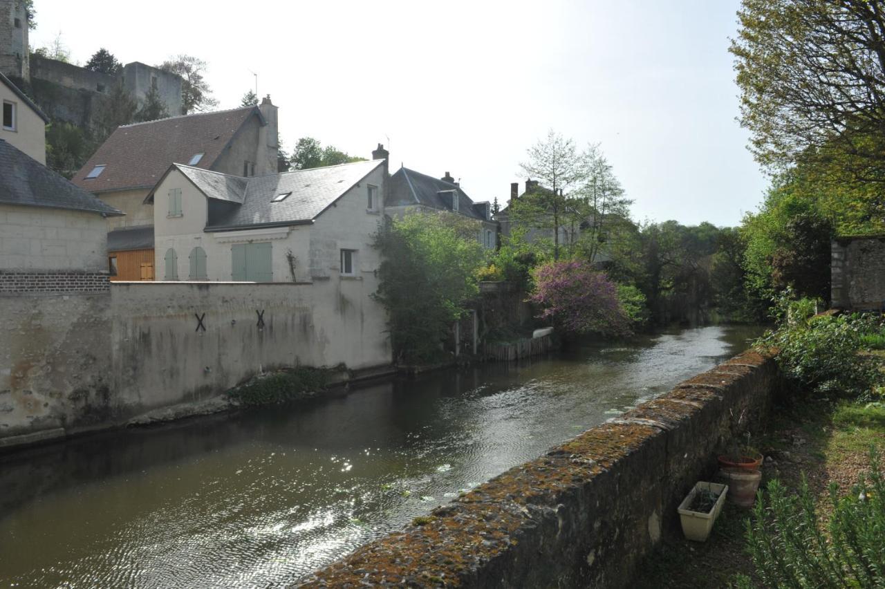 Bed and Breakfast Vendome Au Bord Du Loir Exterior foto